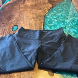 Nike Dri-Fit Black Athletic Capris Leggings, Size Small, Length 28”, Inseam 20”